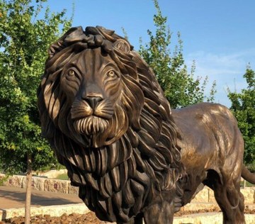 Lion of Judah™ sculpture by Max Greiner, Jr.